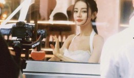 爆料娱乐圈迪丽热巴恋情,甜蜜恋情引发网友热议