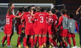 网红爆料男足是谁啊视频,网红爆料引发热议，男足神秘人物身份曝光