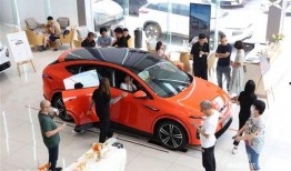 爆料小鹏广州工厂视频,先进生产线与智能科技完美融合”