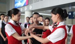 无锡一空姐爆料新闻,揭秘航空业不为人知的内幕
